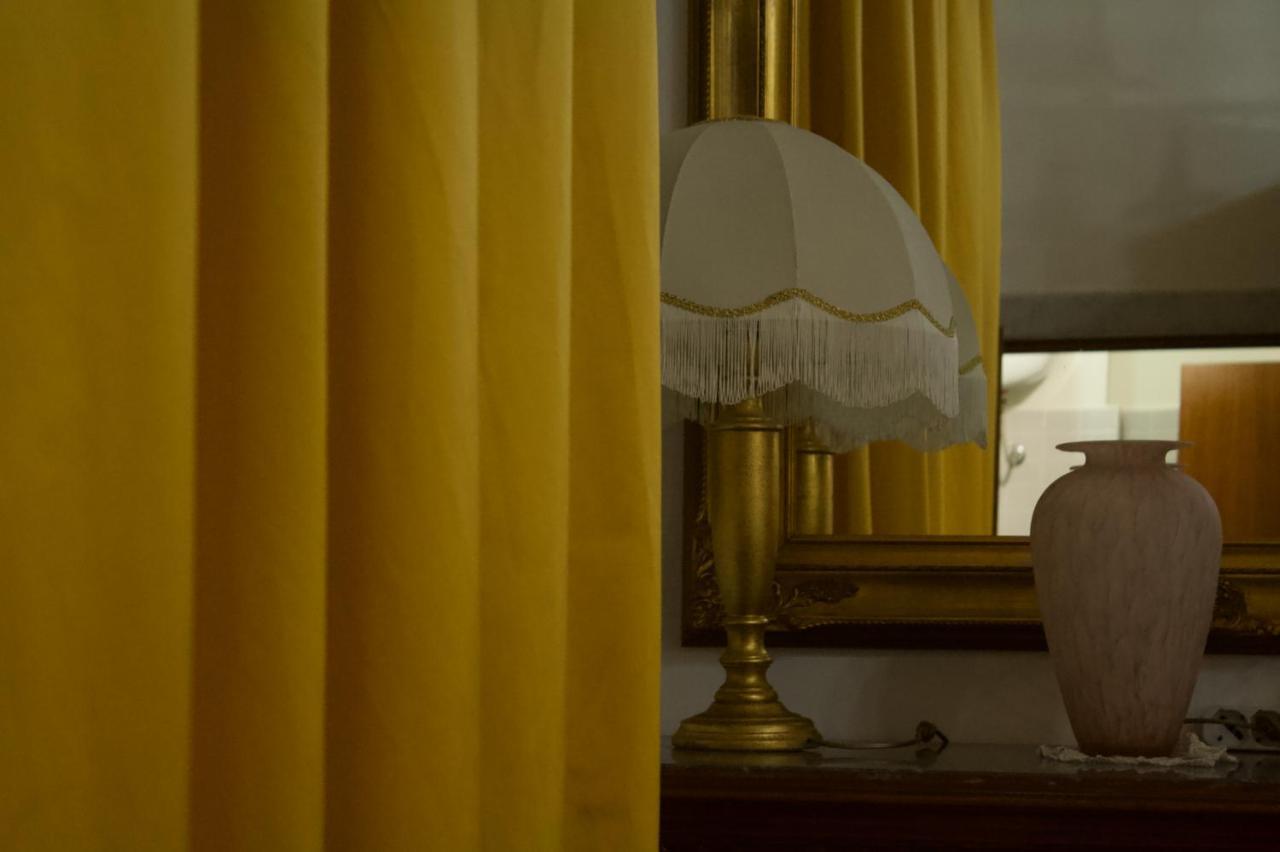 コラート Elite Bed & Breakfast エクステリア 写真